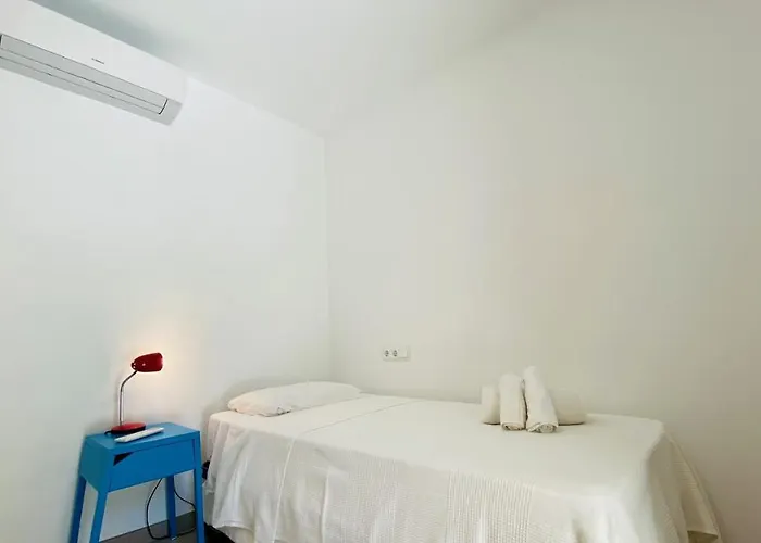 Готель Mirador Blue - Ground Floor Польєнса